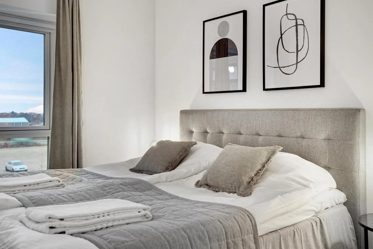 Modern 3-Bedroom Apartment Near Metro Station In Copenhagen Orestad